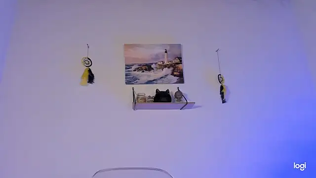 Aprillebony online show from 9, 10, 2025