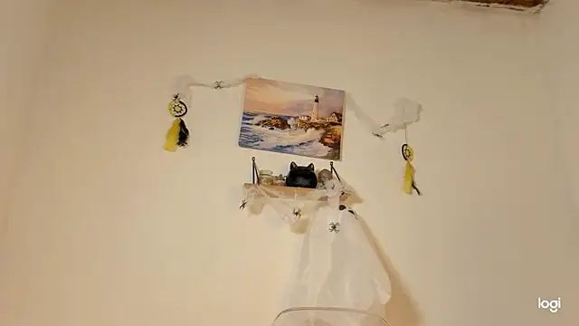 Aprillebony online show from 14, 10, 2025