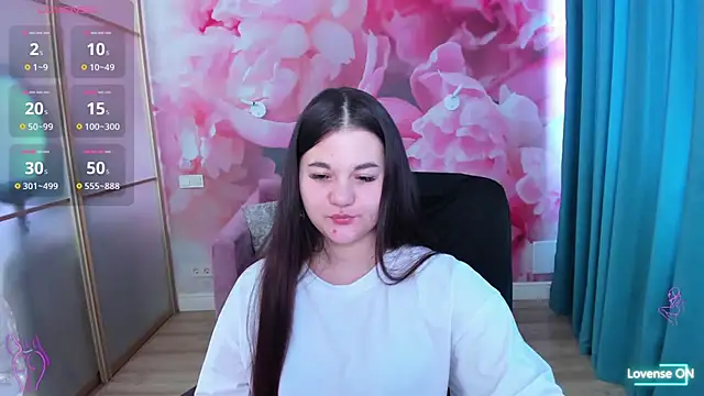 ElinaMils online show from 16, 5, 2026