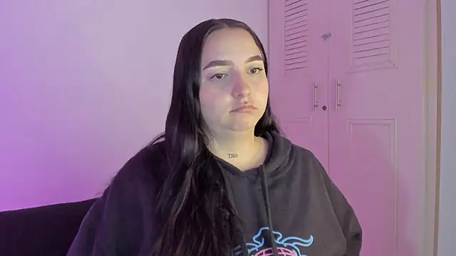 Celestte online show from 5, 10, 2025