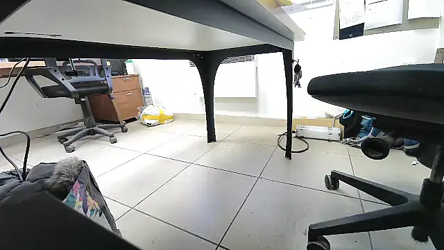 Snapshot of GM51-1988 chatting on 25, 9, 2025 GM51-1988 online show from 25, 9, 2025