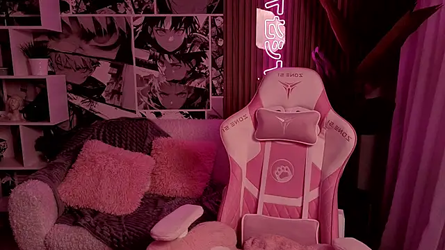 Snapshot of ElenaLarsson chatting on 13, 3, 2025 ElenaLarsson online show from 13, 3, 2025