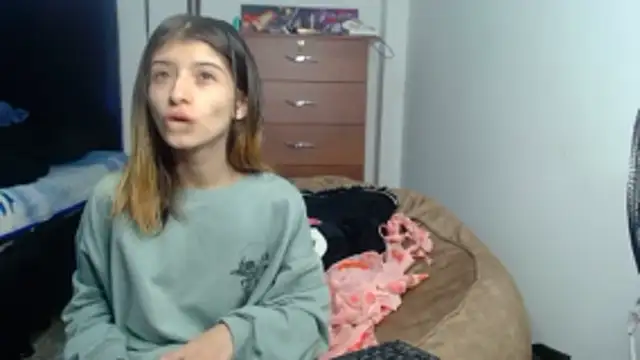 Snapshot of KratosAfroditacs chatting on 29, 3, 2026 KratosAfroditacs online show from 29, 3, 2026