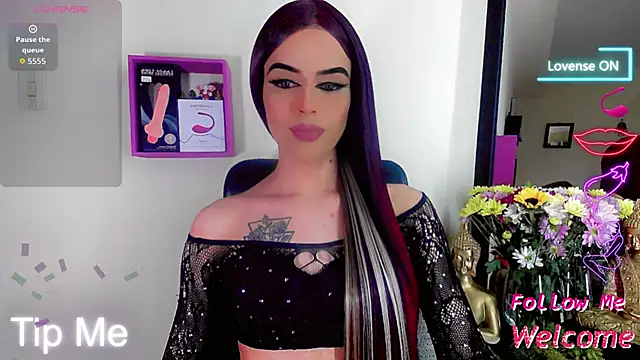 IvanaColizon BigCock online show from 2, 12, 2025