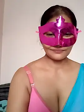 Snapshot of Ronak_kaur chatting on 2, 10, 2025 Ronak kaur online show from 2, 10, 2025