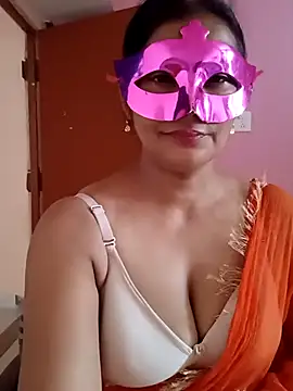 Snapshot of Ronak_kaur chatting on 24, 10, 2025 Ronak kaur online show from 24, 10, 2025