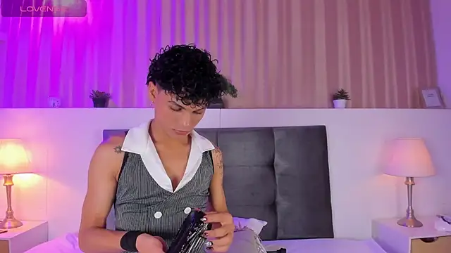 Snapshot of Kai_riptide chatting on 27, 10, 2025 Kai riptide online show from 27, 10, 2025