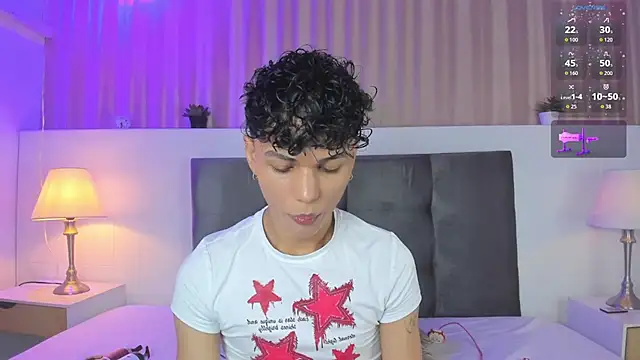 Snapshot of Kai_riptide chatting on 2, 11, 2025 Kai riptide online show from 2, 11, 2025