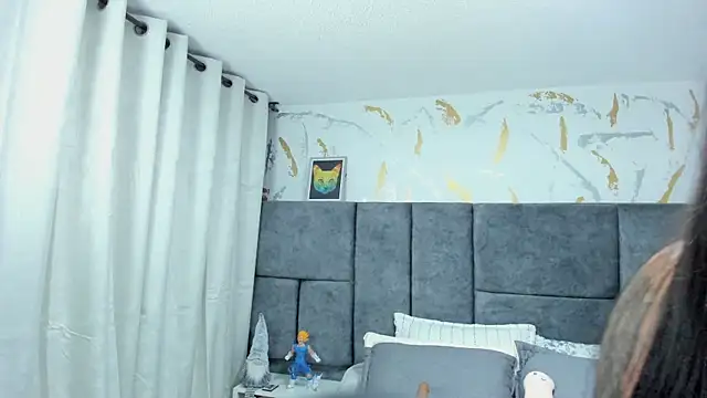 Cristal Velle online show from 21, 12, 2025