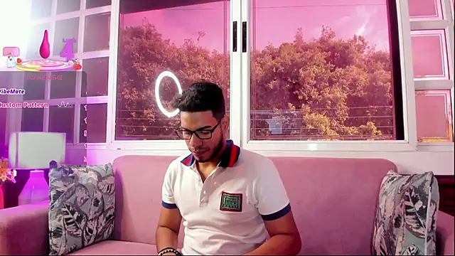 ETHAN DRAVEN online show from 18, 9, 2025