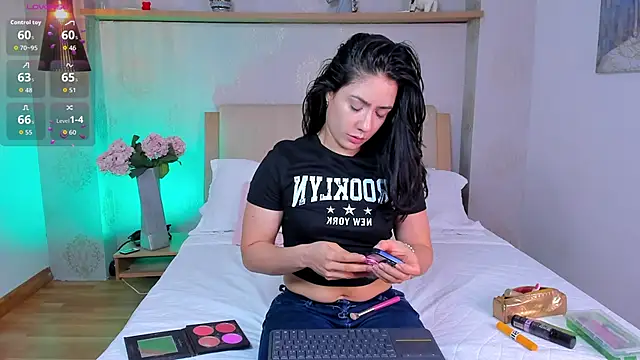 isabella winkler online show from 12, 10, 2025