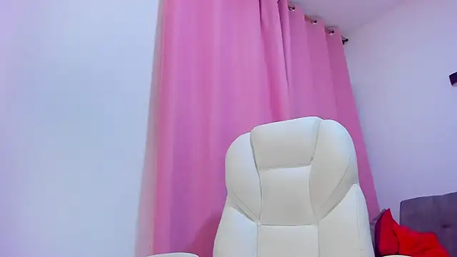 gaaby foxx online show from 11, 11, 2025