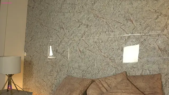 Snapshot of alison222_ chatting on 14, 2, 2026 alison222 online show from 14, 2, 2026