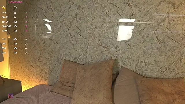 Snapshot of alison222_ chatting on 22, 2, 2026 alison222 online show from 22, 2, 2026