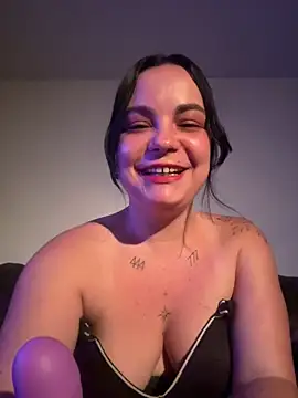 Biana Fernan online show from 9, 6, 2026