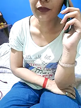 Snapshot of Cute-Zarina chatting on 28, 9, 2025 Cute-Zarina online show from 28, 9, 2025