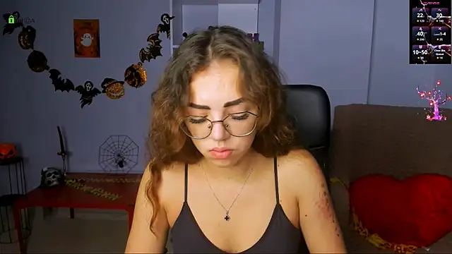 kiki swan online show from 29, 10, 2025