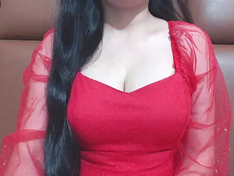 RealNaina online show from 15, 10, 2025