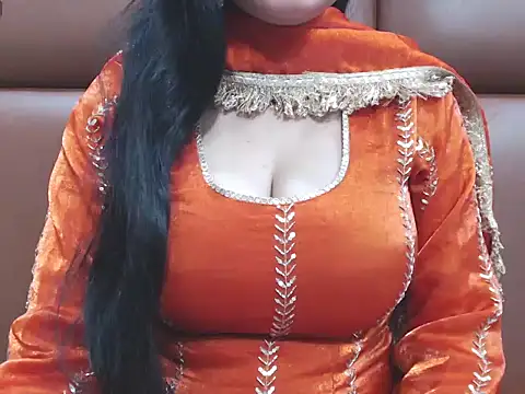 RealNaina online show from 8, 2, 2026