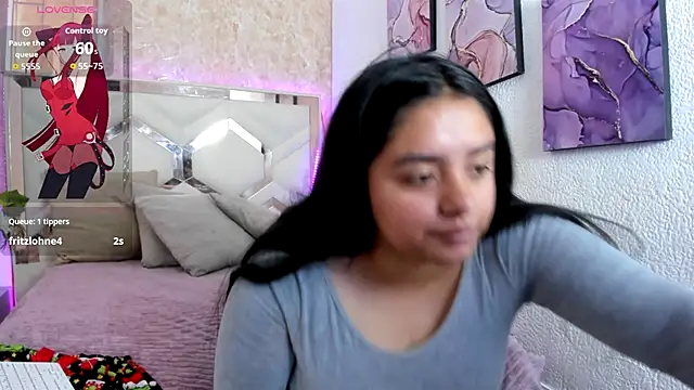 Snapshot of EmilyBrownn_ chatting on 13, 9, 2025 EmilyBrownn  online show from 13, 9, 2025