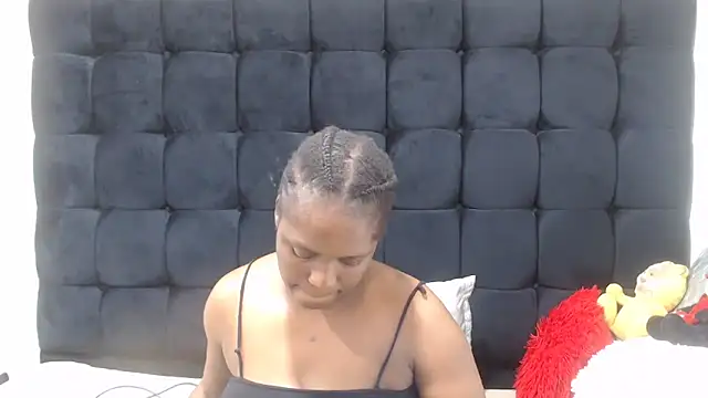 Snapshot of TaurusClitCake chatting on 19, 10, 2025 TaurusClitCake online show from 19, 10, 2025