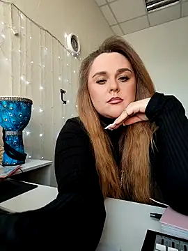 Snapshot of Juicy_PeachLux chatting on 6, 2, 2026 Juicy PeachLux online show from 6, 2, 2026