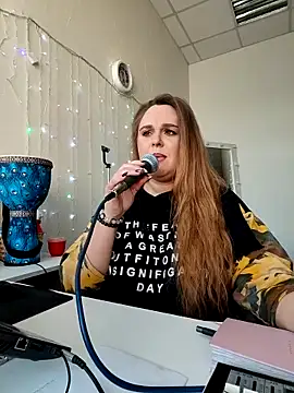 Snapshot of Juicy_PeachLux chatting on 13, 2, 2026 Juicy PeachLux online show from 13, 2, 2026