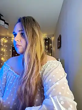 Snapshot of Juicy_PeachLux chatting on 19, 3, 2026 Juicy PeachLux online show from 19, 3, 2026