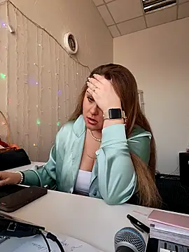 Snapshot of Juicy_PeachLux chatting on 25, 3, 2026 Juicy PeachLux online show from 25, 3, 2026