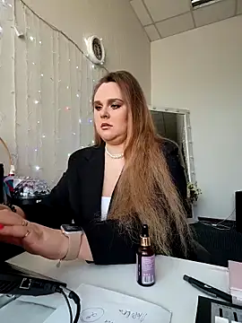 Snapshot of Juicy_PeachLux chatting on 3, 4, 2026 Juicy PeachLux online show from 3, 4, 2026