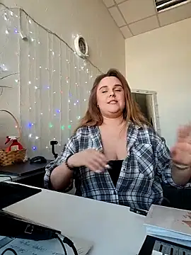 Snapshot of Juicy_PeachLux chatting on 29, 4, 2026 Juicy PeachLux online show from 29, 4, 2026
