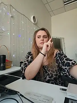 Snapshot of Juicy_PeachLux chatting on 16, 5, 2026 Juicy PeachLux online show from 16, 5, 2026