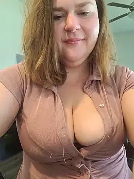 Bigmouthbitch online show from 13, 9, 2025