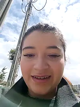 Snapshot of Karina_Leon chatting on 4, 12, 2025 Karina Leon online show from 4, 12, 2025