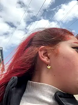 Snapshot of Karina_Leon chatting on 19, 12, 2025 Karina Leon online show from 19, 12, 2025