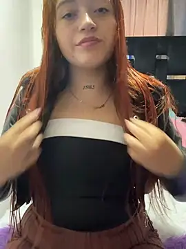 Snapshot of Karina_Leon chatting on 21, 2, 2026 Karina Leon online show from 21, 2, 2026