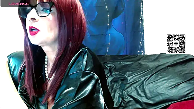 Snapshot of AnoukCavin chatting on 19, 6, 2026 AnoukCavin online show from 19, 6, 2026