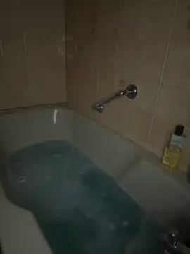  Niinaa  online show from 18, 10, 2025