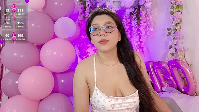 chelsea  coo online show from 28, 9, 2025