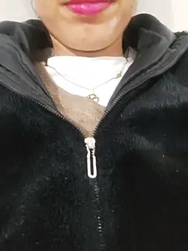 Snapshot of saraaxx1 chatting on 15, 2, 2026 saraaxx1 online show from 15, 2, 2026