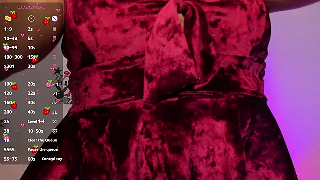  Emily Thompson  online show from 6, 10, 2025