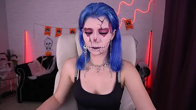 Snapshot of SelenaIris chatting on 30, 10, 2025 SelenaIris online show from 30, 10, 2025