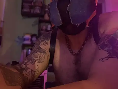 danix wild wolf online show from 30, 5, 2026