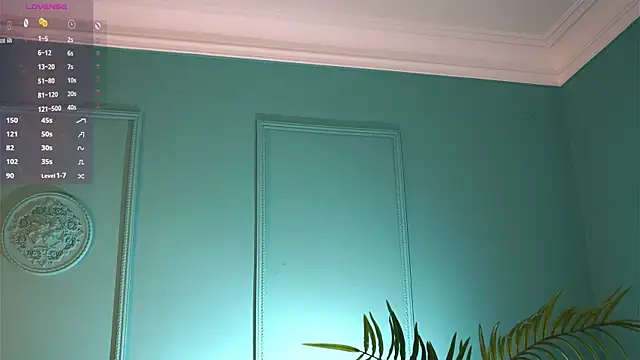 Heydoraa  online show from 19, 10, 2025