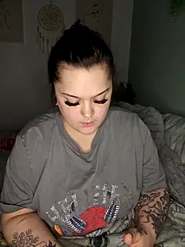 Snapshot of Saucy-Serenity chatting on 29, 3, 2026 Saucy-Serenity online show from 29, 3, 2026