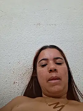 Snapshot of Carnudao chatting on 17, 9, 2025 Carnudao online show from 17, 9, 2025