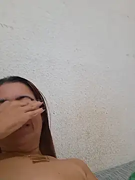 Snapshot of Carnudao chatting on 22, 10, 2025 Carnudao online show from 22, 10, 2025