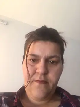 Snapshot of Curvy-Essex-Milf chatting on 8, 3, 2025 Curvy-Essex-Milf online show from 8, 3, 2025