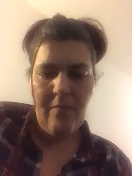 Snapshot of Curvy-Essex-Milf chatting on 8, 3, 2025 Curvy-Essex-Milf online show from 8, 3, 2025