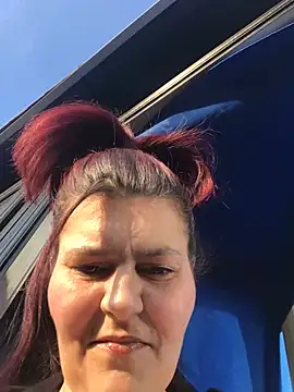 Snapshot of Curvy-Essex-Milf chatting on 9, 3, 2025 Curvy-Essex-Milf online show from 9, 3, 2025